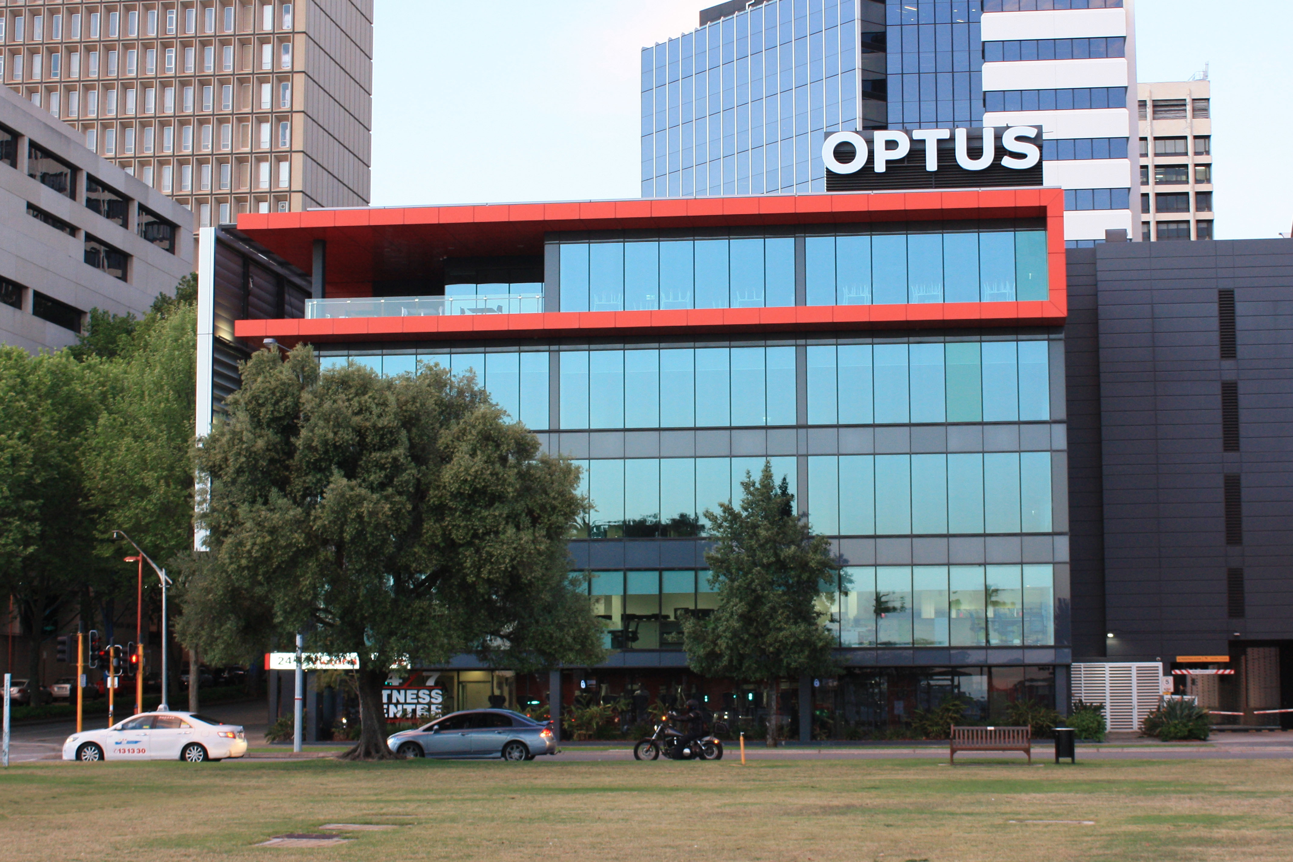 optus sky sign